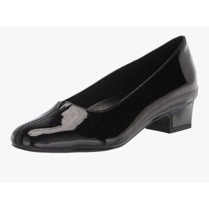 NIB‎ Trotters Doris Women's Pat Leather Block Heel Slip On Pumps Black Size 10 W